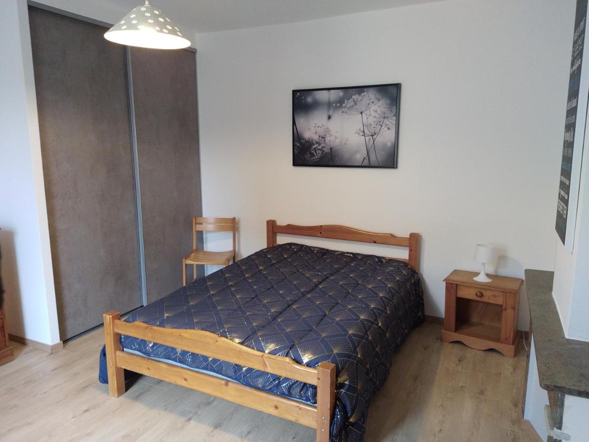 Maison De Village Confortable Entierement Renovee Saint-Just  Zewnętrze zdjęcie